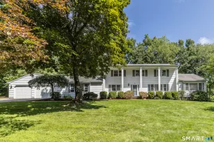 5 Grand Pl, Newtown, CT 06470 - Photo 1
