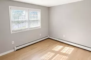 61-61A Graham Rd, East Hartford, CT 06118 - Photo 3