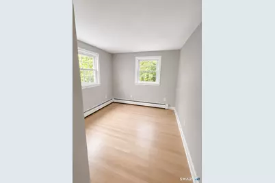 61-61A Graham Road, East Hartford, CT 06118 - Photo 5