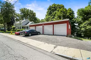 68 Prospect St, Stafford, CT 06076 - Photo 31