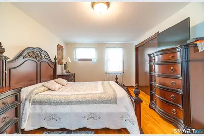 68 Roarke Road, North Haven, CT 06473 - Photo 17