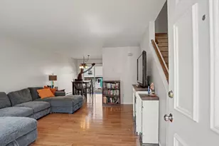 16 Donna Dr, Norwalk, CT 06854 - Photo 9
