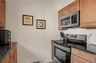 16 Donna Dr, Norwalk, CT 06854 - Photo 3