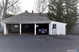 214 Quaker Ln S, West Hartford, CT 06119 - Photo 19