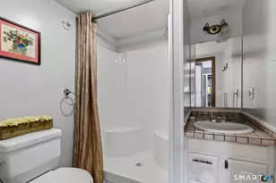 5 Beatrice Dr, North Haven, CT 06473 - Photo 25