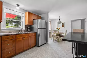 5 Beatrice Dr, North Haven, CT 06473 - Photo 9