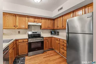 489 Wolcott St, Bristol, CT 06010 - Photo 9