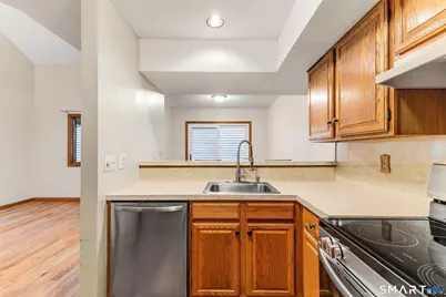 489 Wolcott Street #10, Bristol, CT 06010 - Photo 11