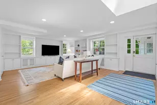 46 Fernwood Dr, Stamford, CT 06903 - Photo 23