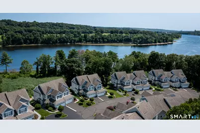 560 River Road #16, Shelton, CT 06484 - Photo 3