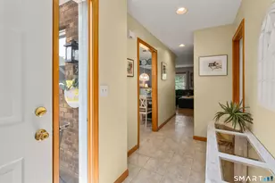 56 Steeplechase Dr, Newington, CT 06111 - Photo 3