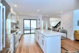 104 Harvest Cmns, Westport, CT 06880 - Photo 11