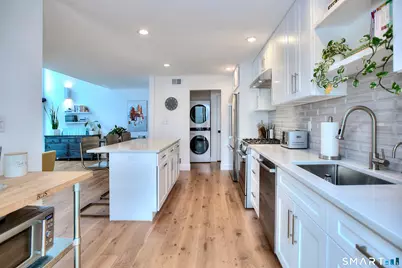 104 Harvest Commons #104, Westport, CT 06880 - Photo 11