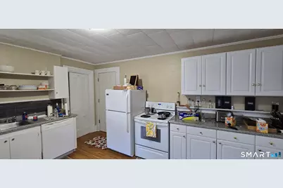 202 Broadway, Norwich, CT 06360 - Photo 33