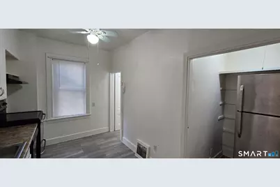 202 Broadway, Norwich, CT 06360 - Photo 27