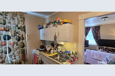 202 Broadway, Norwich, CT 06360 - Photo 15