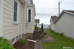 110 Columbus Ave, East Lyme, CT 06357 - Photo 3