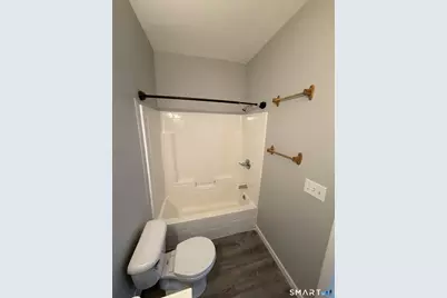 1064 Poquonnock Road #5, Groton, CT 06340 - Photo 15