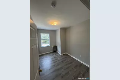 1064 Poquonnock Road #5, Groton, CT 06340 - Photo 17