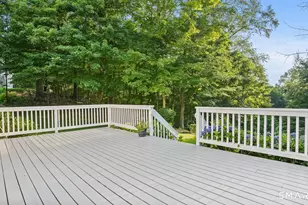 32 Pine Tree Hill Rd, Newtown, CT 06470 - Photo 31