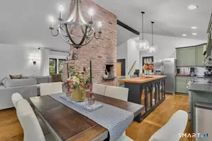 51 Mt Vernon Ave, Waterbury, CT 06708 - Photo 9
