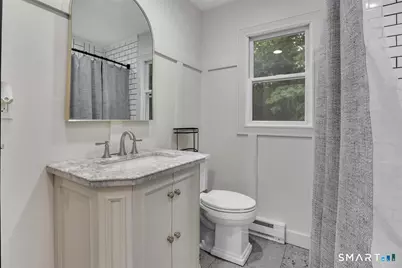 51 Mount Vernon Avenue, Waterbury, CT 06708 - Photo 23