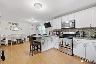 17 Charlene Dr, New Britain, CT 06053 - Photo 3