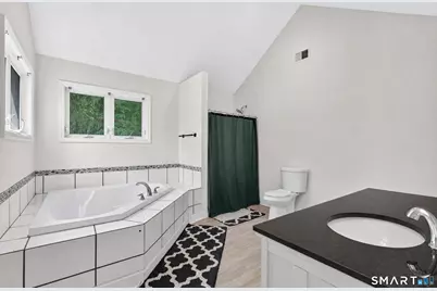 900 Racebrook Road, Orange, CT 06477 - Photo 21