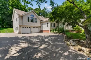 900 Racebrook Rd, Orange, CT 06477 - Photo 1