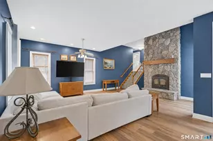 900 Racebrook Rd, Orange, CT 06477 - Photo 9