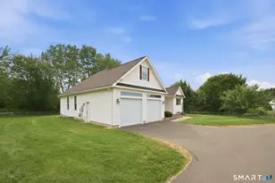 4 Cornfield Ln, Ellington, CT 06029 - Photo 3