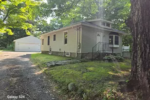 145 Liberty St, Clinton, CT 06413 - Photo 1