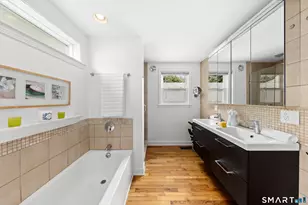 20 Whetstone Hill Ct, Fairfield, CT 06824 - Photo 13