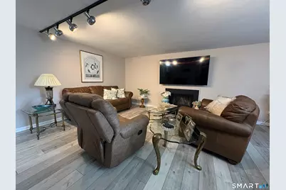35 Harbour Village #A, Branford, CT 06405 - Photo 5