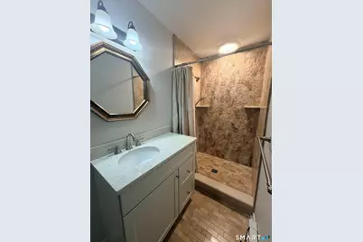 15 Ellsworth Street #7, Bridgeport, CT 06605 - Photo 7