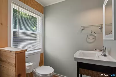 611 Route 163, Montville, CT 06353 - Photo 35