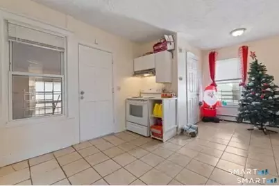 147 Martin Street #2, Hartford, CT 06120 - Photo 3