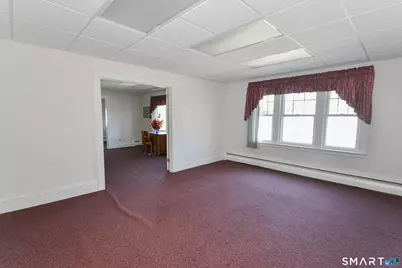 643 Burritt Street, New Britain, CT 06053 - Photo 9