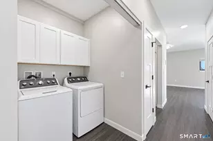 12 School St, East Granby, CT 06026 - Photo 15