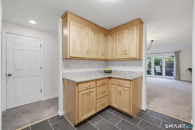 2 Canterbury Court #2, Middletown, CT 06457 - Photo 11