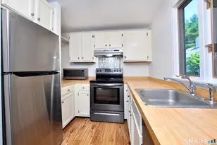 45 River Colony, Guilford, CT 06437 - Photo 7