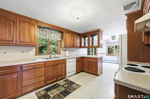 57 Cronin St, Bristol, CT 06010 - Photo 17