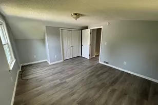 25 Montrose St, Hartford, CT 06106 - Photo 15