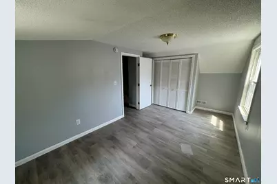 25 Montrose Street, Hartford, CT 06106 - Photo 17