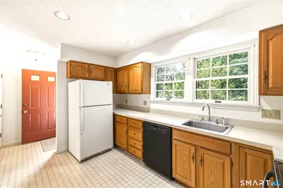 600 Washington Avenue #E1, North Haven, CT 06473 - Photo 9