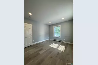 40 Clarks Hill Avenue #Fl 2, Stamford, CT 06902 - Photo 13