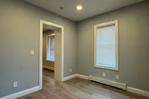 40 Clarks Hill Ave, Stamford, CT 06902 - Photo 5