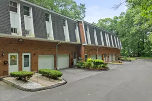 323 Dunfey Ln, Windsor, CT 06095 - Photo 35