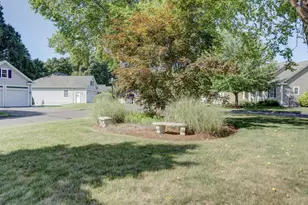 29 Cheney Ln, Manchester, CT 06040 - Photo 27