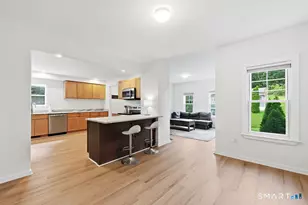47 Woodland St, Meriden, CT 06451 - Photo 7